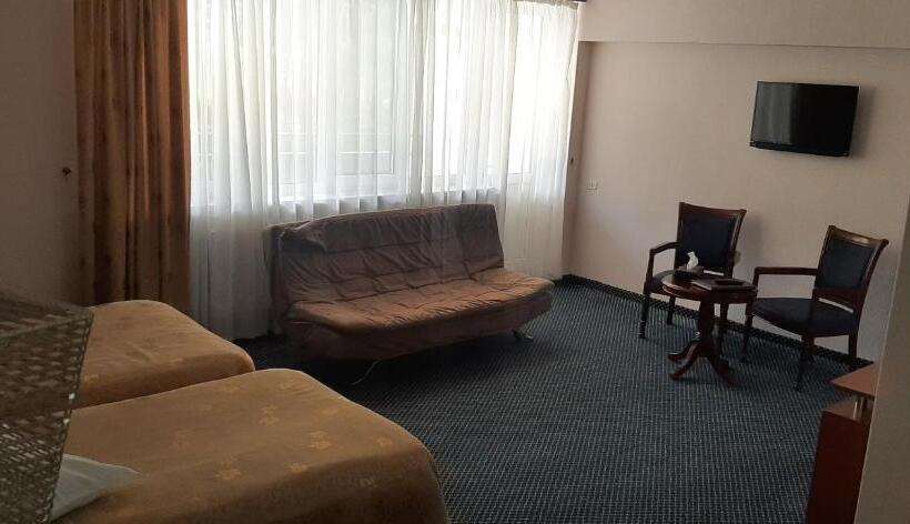 هتل Dilijan Resort