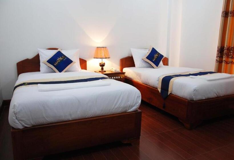 Отель Emerald Bb Battambang