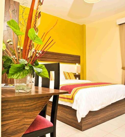 هتل Magharibi Suites