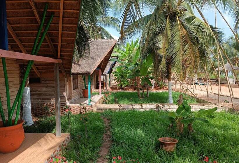 هتل Restaurant Chez Theo