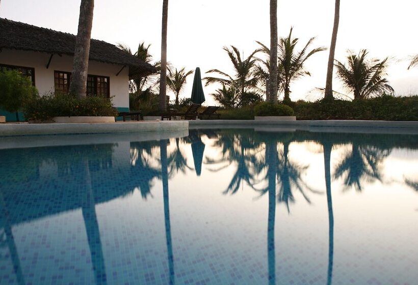 استراحتگاه Diani Blue