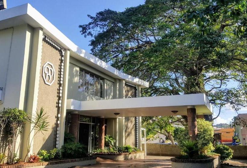 هتل The Mandeville   Manchester