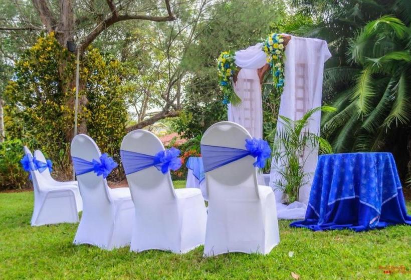 هتل The Mandeville   Manchester