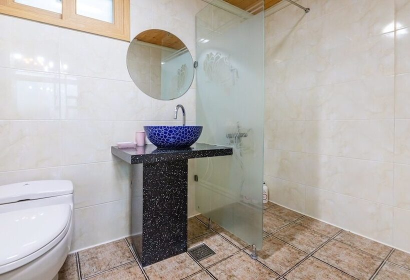 Namyangju Cozy Hill Spa Pension