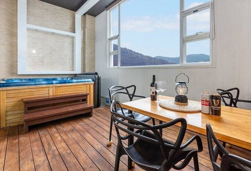 Namyangju Cozy Hill Spa Pension