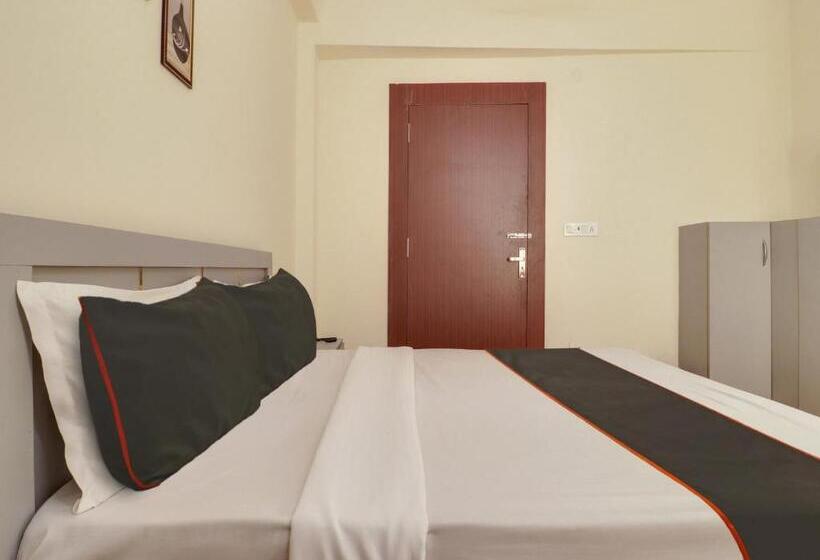 Collection O Hotel Royal Taj