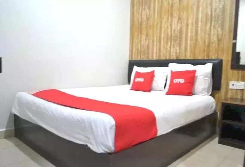 Oyo 89715 Ck Hotel 2