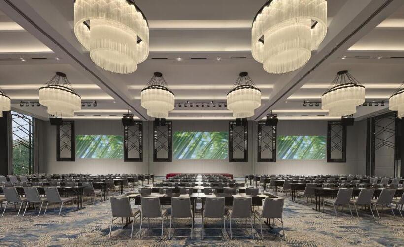 Parkroyal A Famosa Melaka Resort