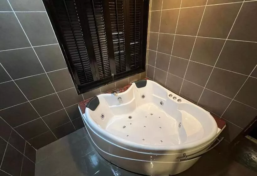 Lomakeskus Gold Coast Morib By Tim