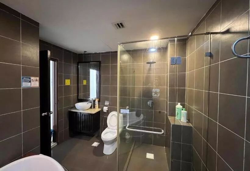 Lomakeskus Gold Coast Morib By Tim