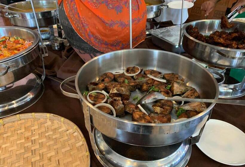 Resort The Lagoon Water Chalet