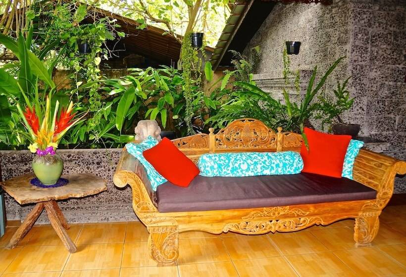 Aahh Bali Bed And Breakfast
