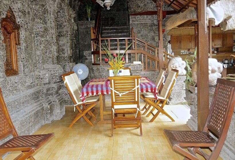 Aahh Bali Bed And Breakfast