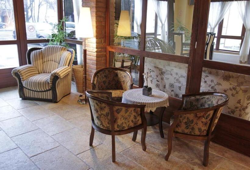 Brill Hotel Békéscsaba