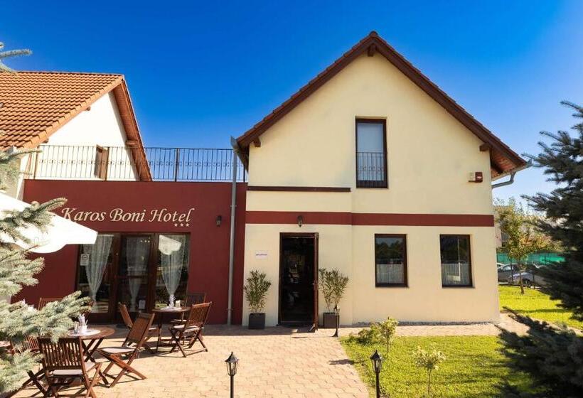 فندق Boni Családi Wellness