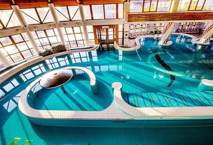 فندق Boni Családi Wellness