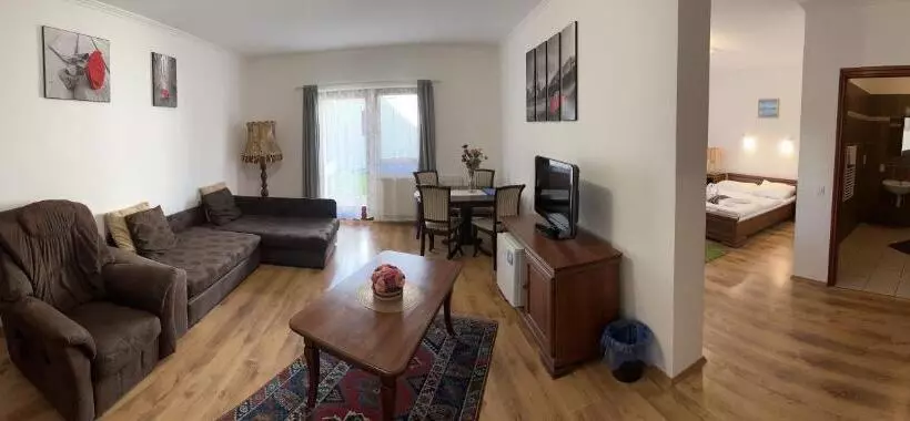 هتل Boni Családi Wellness