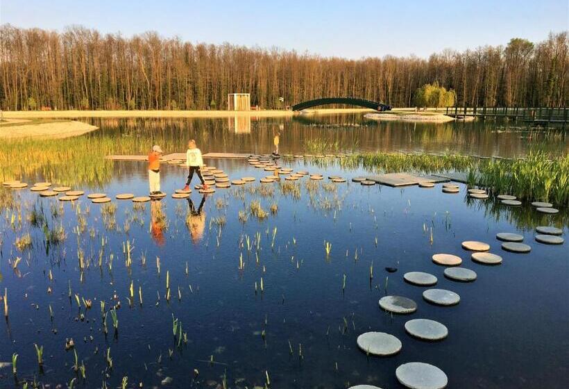 فندق Boni Családi Wellness