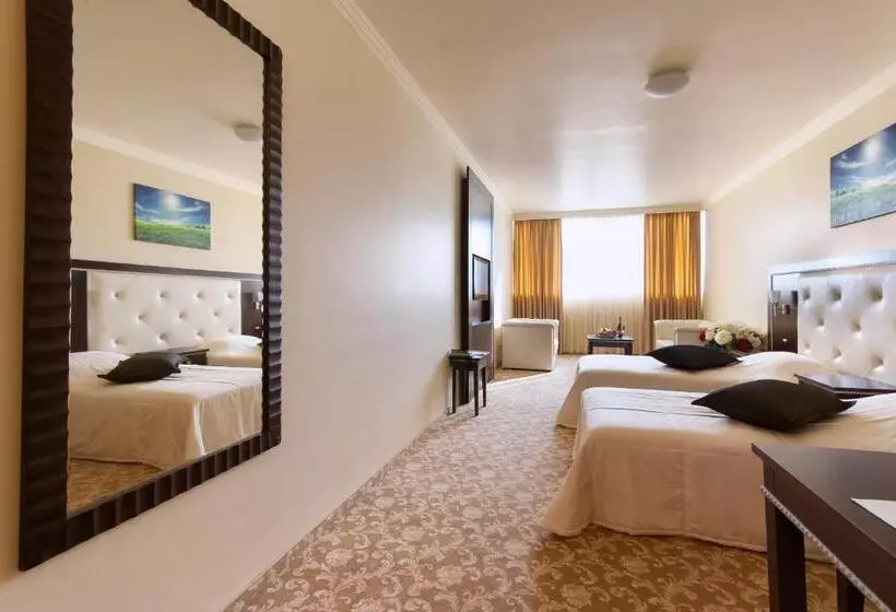 Hotel Chiirite