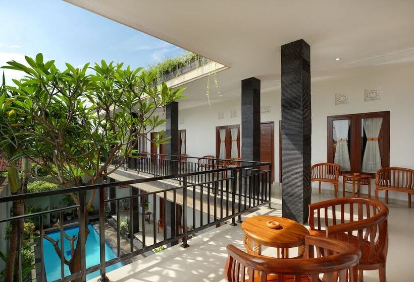 Szálloda Graha Wedha Suite Kuta By Kamara