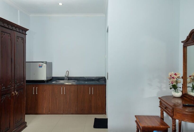 Hotel Graha Wedha Suite Kuta By Kamara