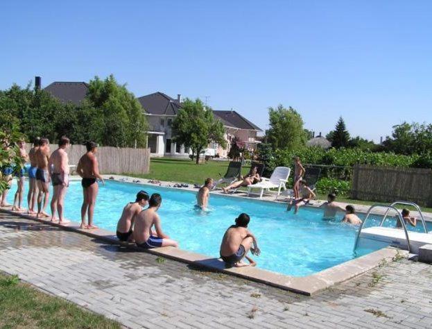 酒店 Kincsem Wellness