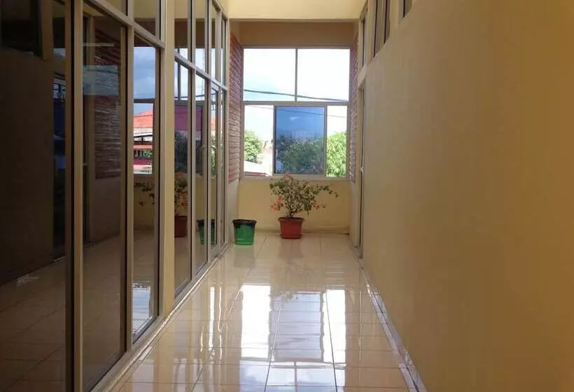 Hotelli Musafir Inn