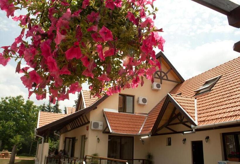 Отель Neon2 Vendégház