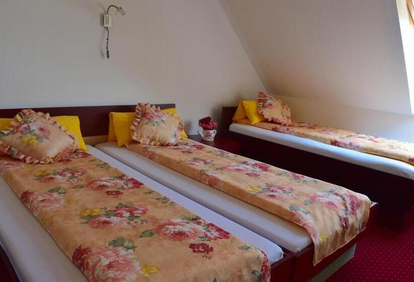 Отель Neon2 Vendégház