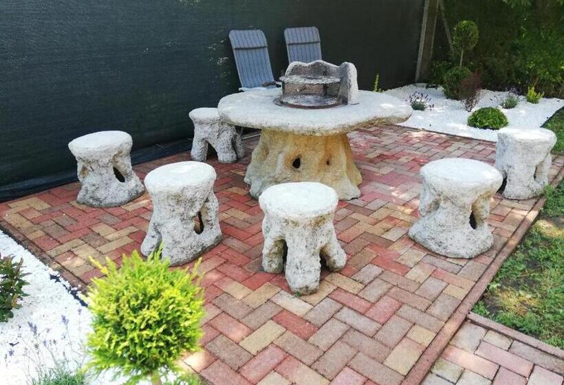 Отель Neon2 Vendégház