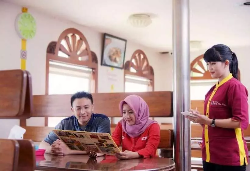 Hotelli Olympic Semarang By Sajiwa