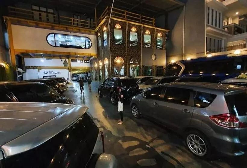 Hotelli Olympic Semarang By Sajiwa