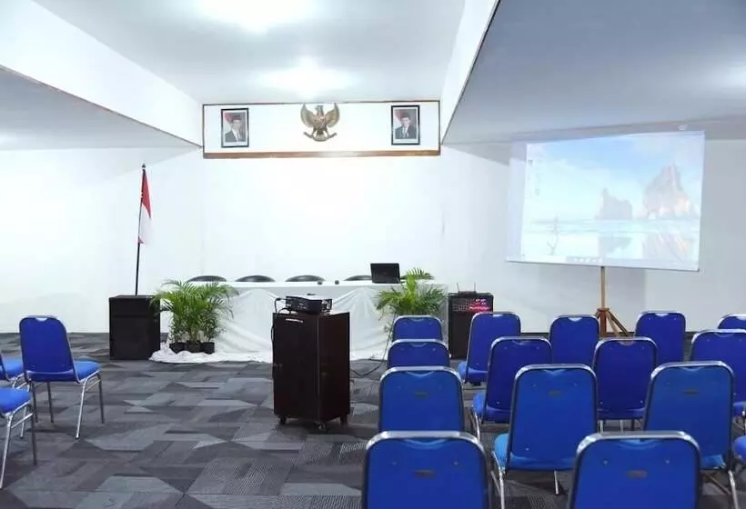 Hotelli Olympic Semarang By Sajiwa