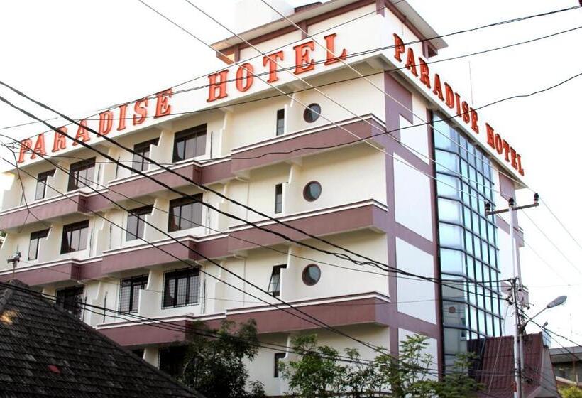 בית מלון כפרי Paradise