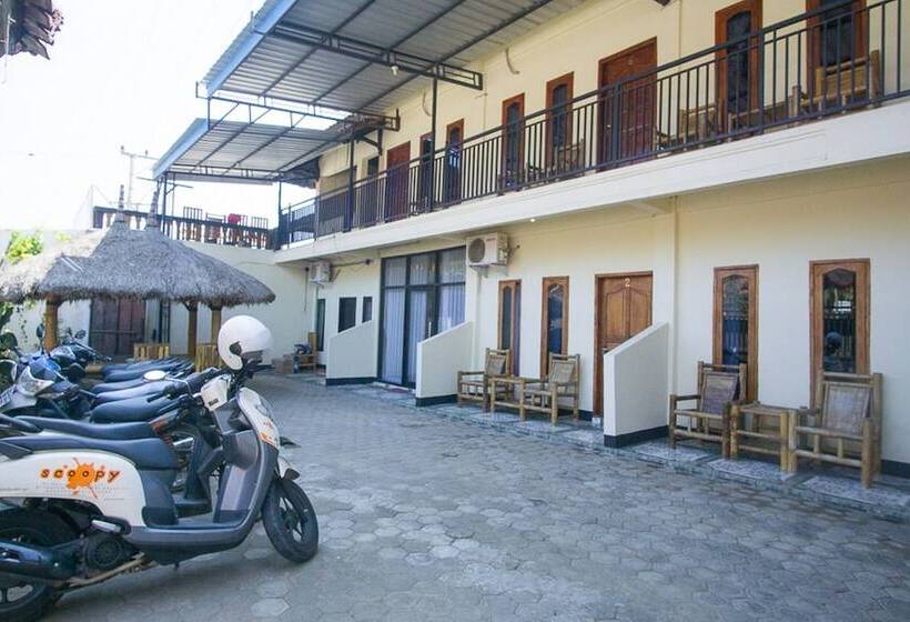 فندق Reddoorz @ Mawun Street Kuta