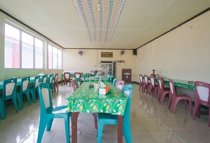 فندق Reddoorz @ Mawun Street Kuta