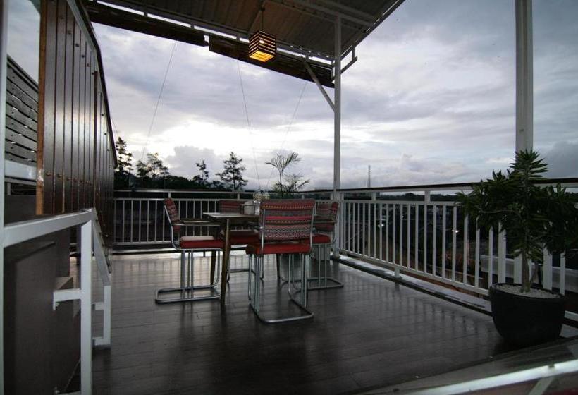 בית מלון כפרי Treeli Boutique