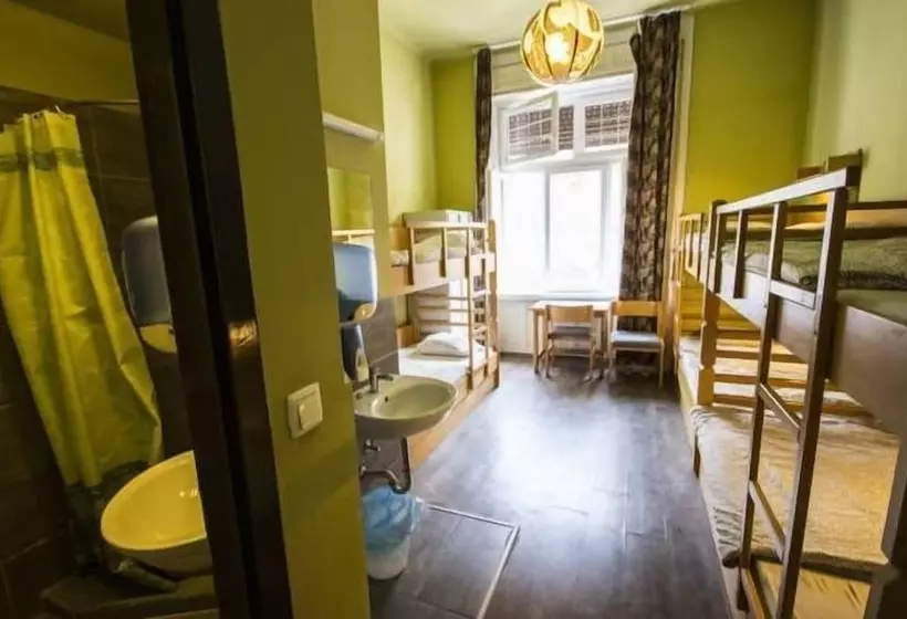 Treestyle Hostel
