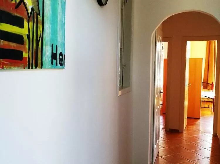 Treestyle Hostel