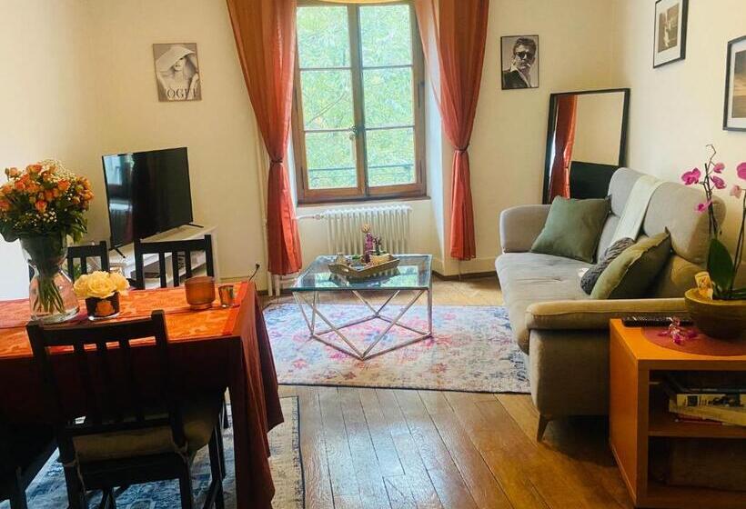 تختخواب و صبحانه Chambre Double Vue Lac Montreux Centre