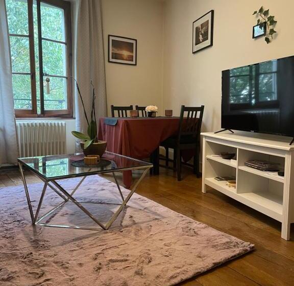 تختخواب و صبحانه Chambre Double Vue Lac Montreux Centre