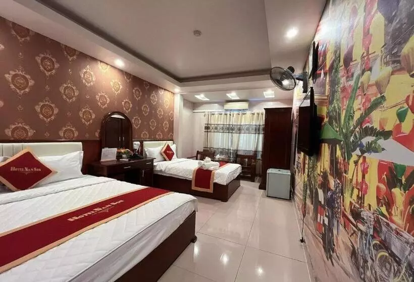 هتل Khách Sạn Nam Sơn