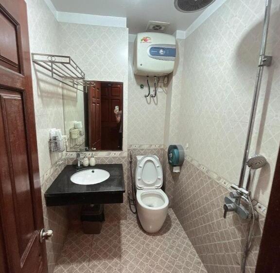 هتل Khách Sạn Nam Sơn