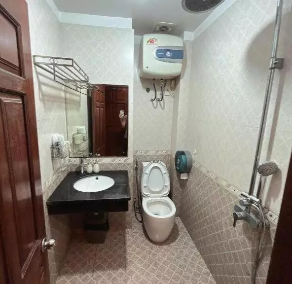 هتل Khách Sạn Nam Sơn