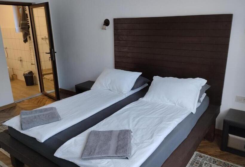 پانسیون Casa Ciupi