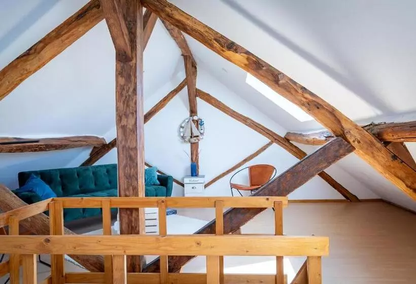 Aamiaismajoitus (B&B) La Belle Maison