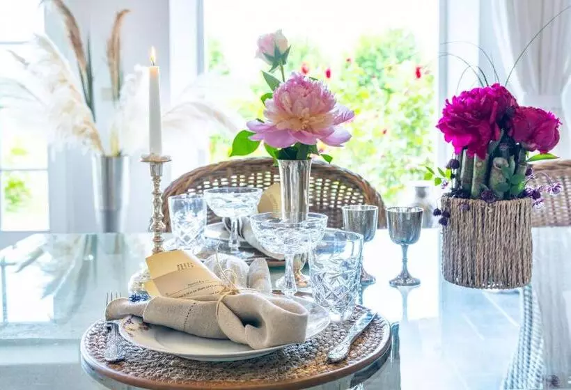 Aamiaismajoitus (B&B) La Belle Maison