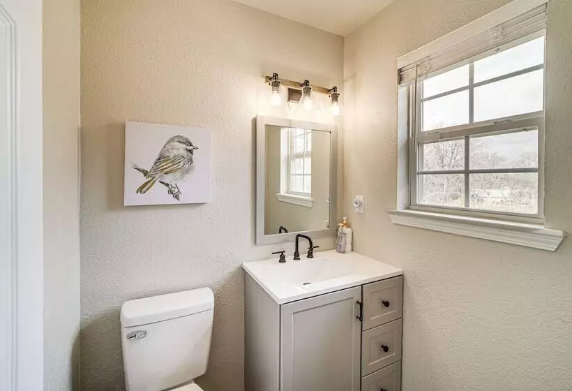 Charming Porum Home Near Lake Eufaula!