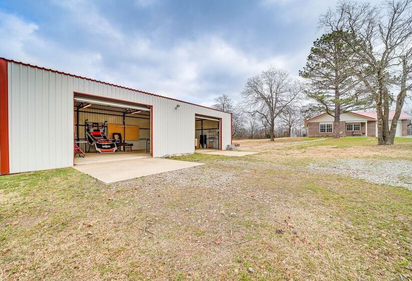 Charming Porum Home Near Lake Eufaula!