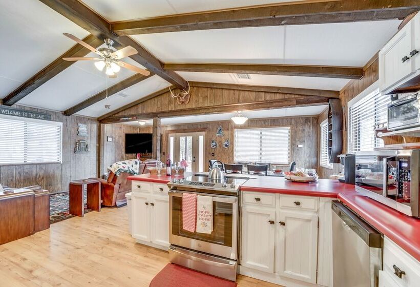 2 Fire Pits & Covered Deck: Cabin In Happy Jack!